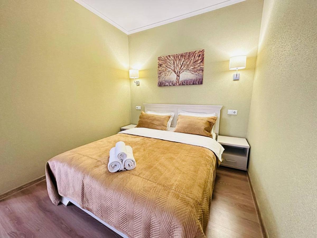 Central Park In The City Center Apartment Almaty Exterior photo